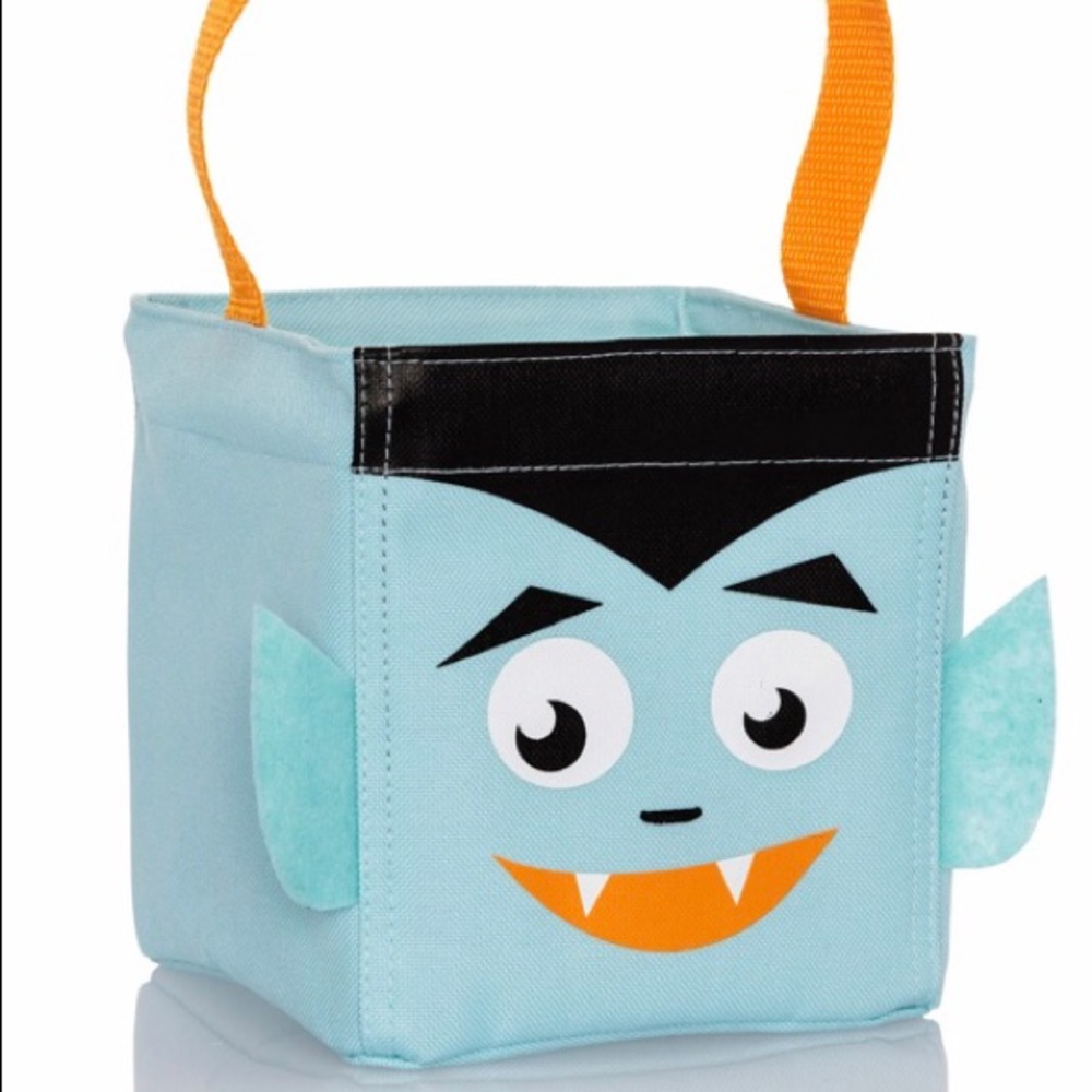 Thirty one Halloween littles. New. Price firm